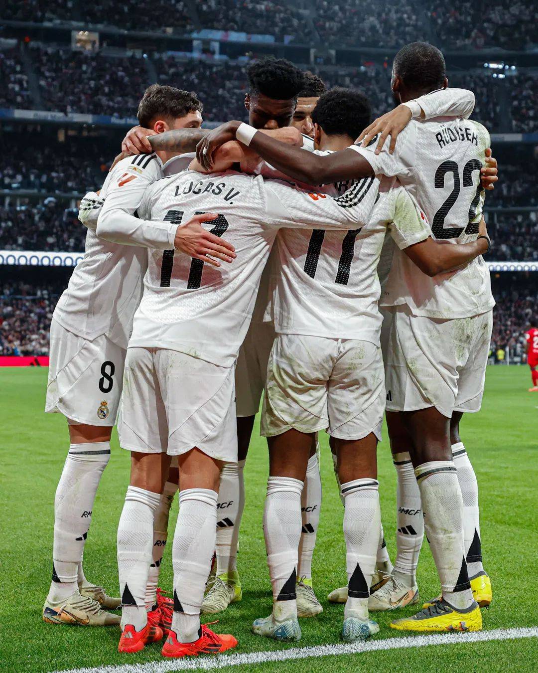 切尔西鏖战乌拉圭，姆巴佩带队取胜